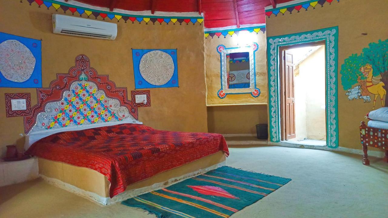 Mahefeel E Rann Resort Bherandiāla Extérieur photo