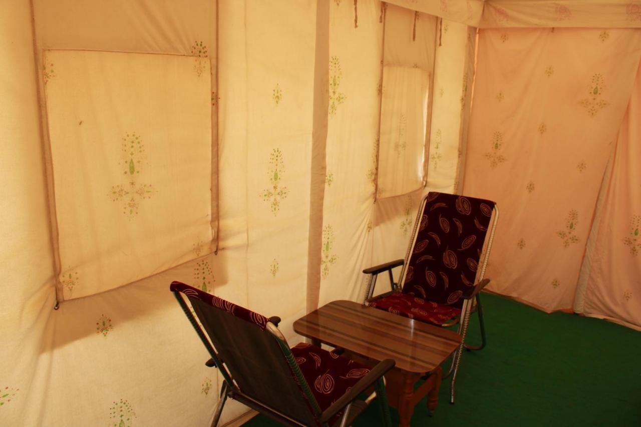 Mahefeel E Rann Resort Bherandiāla Extérieur photo